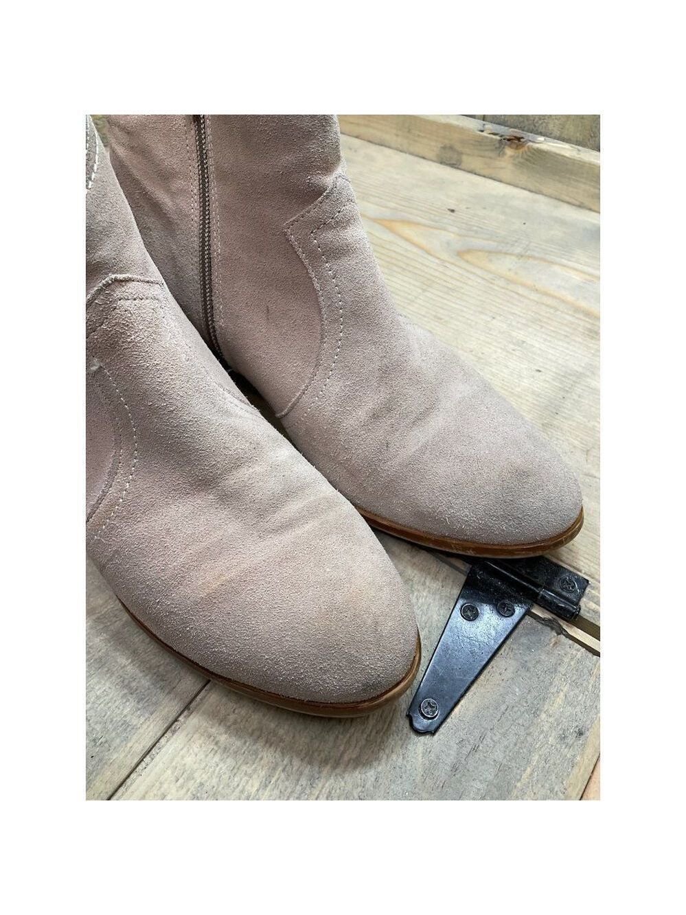 Anthropologie Light Beige Suede Booties for Fall EU 40 US9 few light marks - Picture 7 of 9
